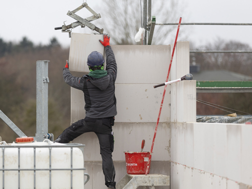 Maurer & Beton